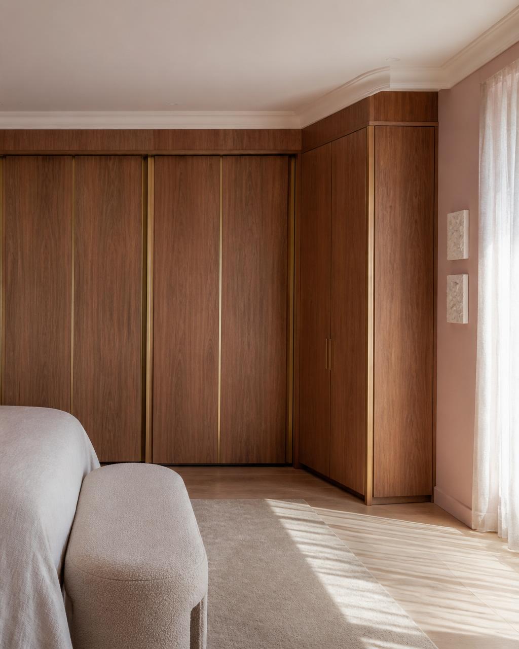 Wraparound Bedroom Composition — Chelsea, SW3