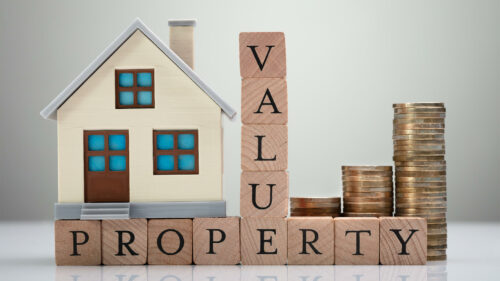 A visual of a house with property value as text